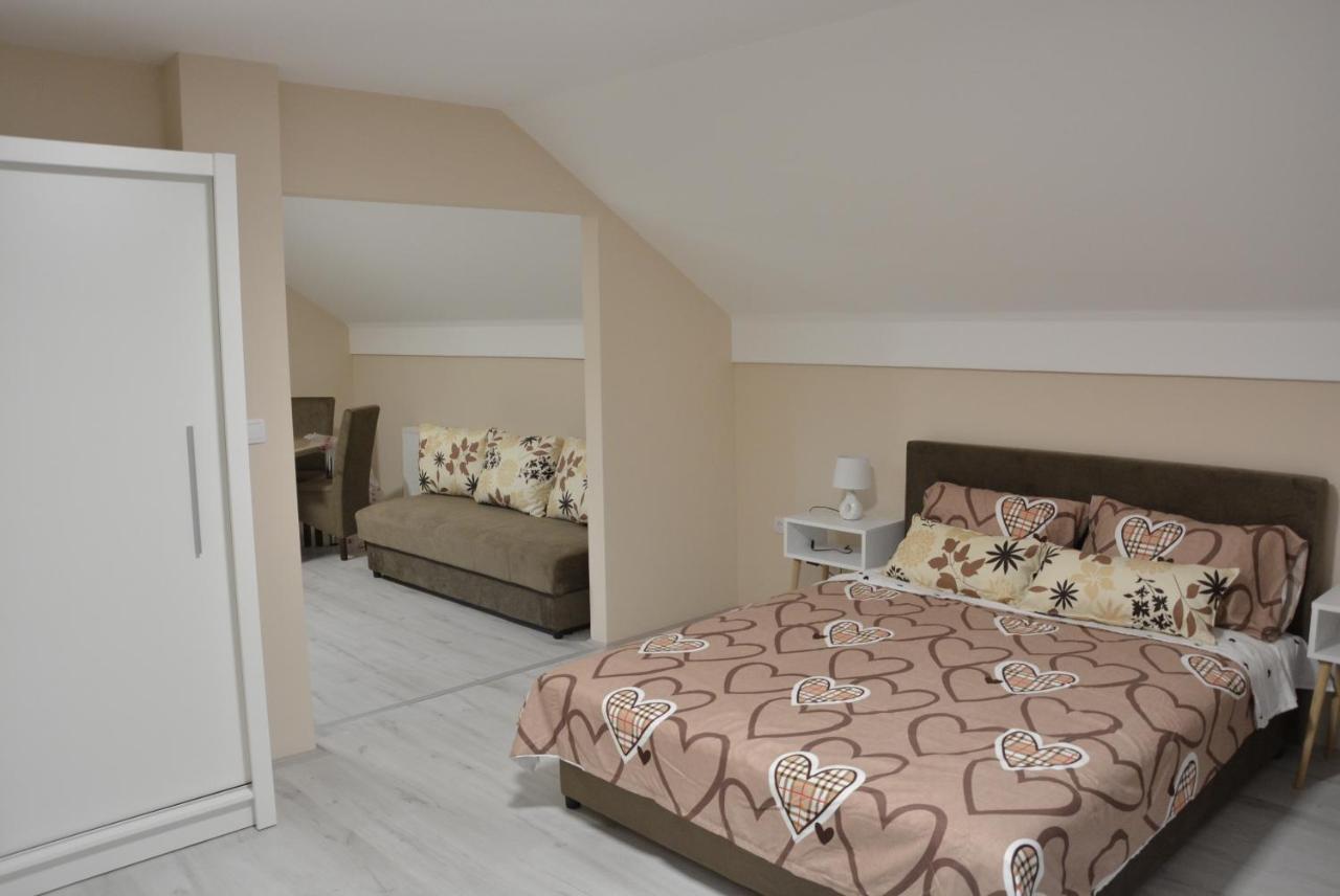 Garden Apartmani Ягодина Экстерьер фото