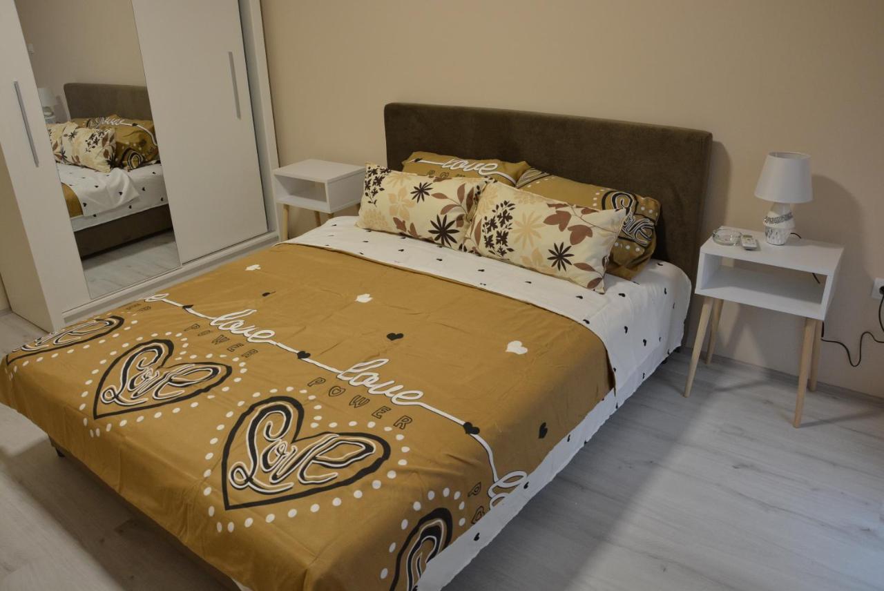 Garden Apartmani Ягодина Экстерьер фото